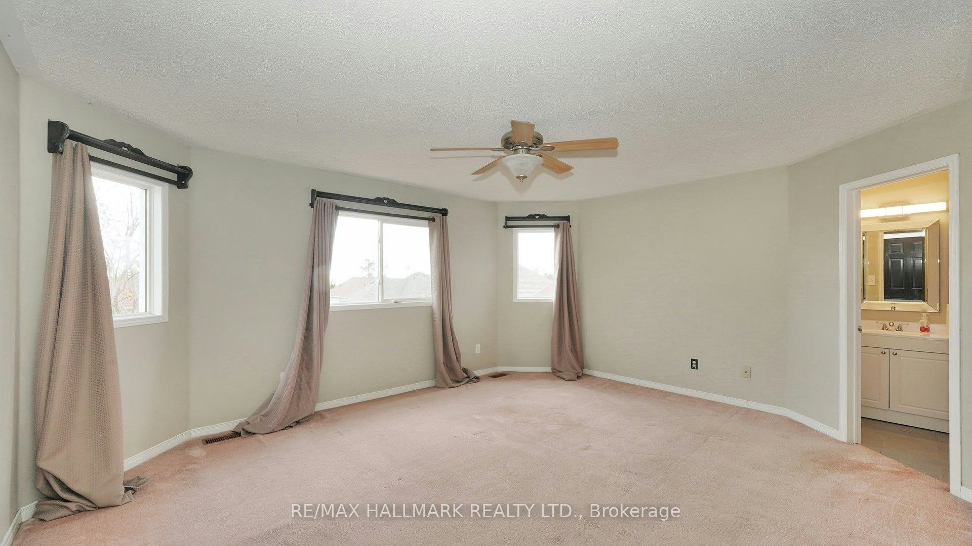1035 Beatrice Street E, Oshawa, ON, L1K 2L3 - 25