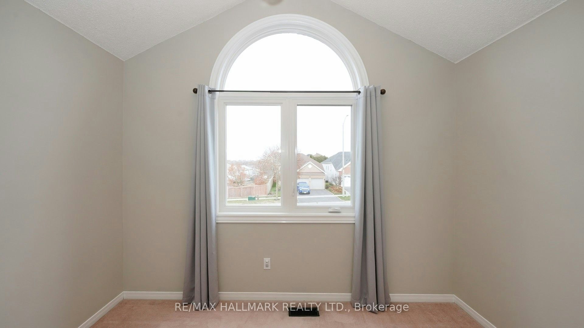 1035 Beatrice Street E, Oshawa, ON, L1K 2L3 - 28