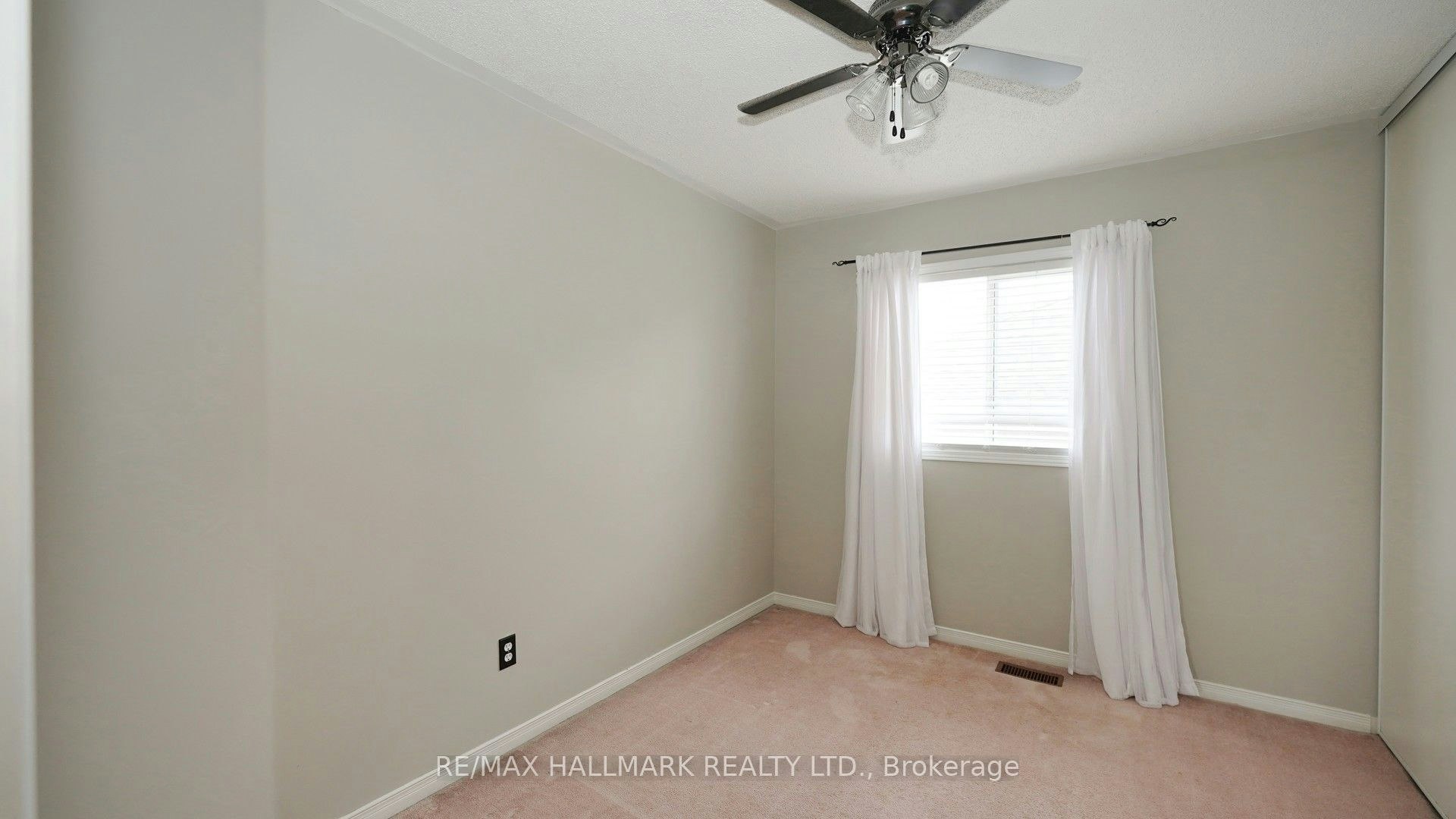 1035 Beatrice Street E, Oshawa, ON, L1K 2L3 - 33