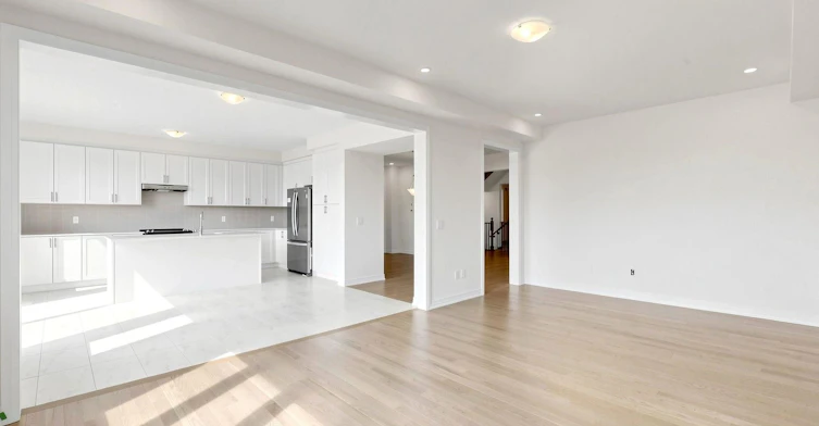 4 Sun Valley Street, Whitby, ON, L1M 2A7 - 6
