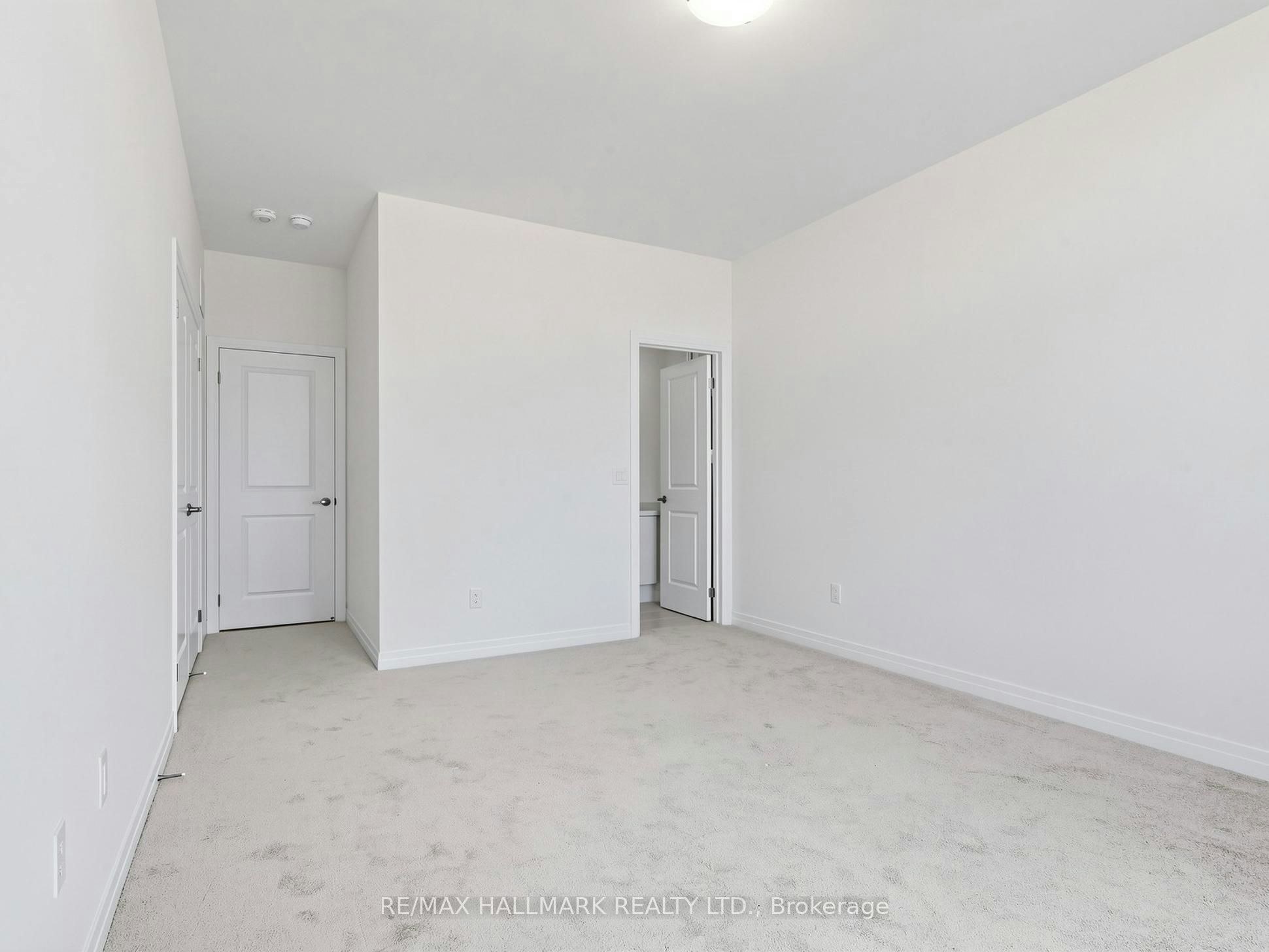 4 Sun Valley Street, Whitby, ON, L1M 2A7 - 46