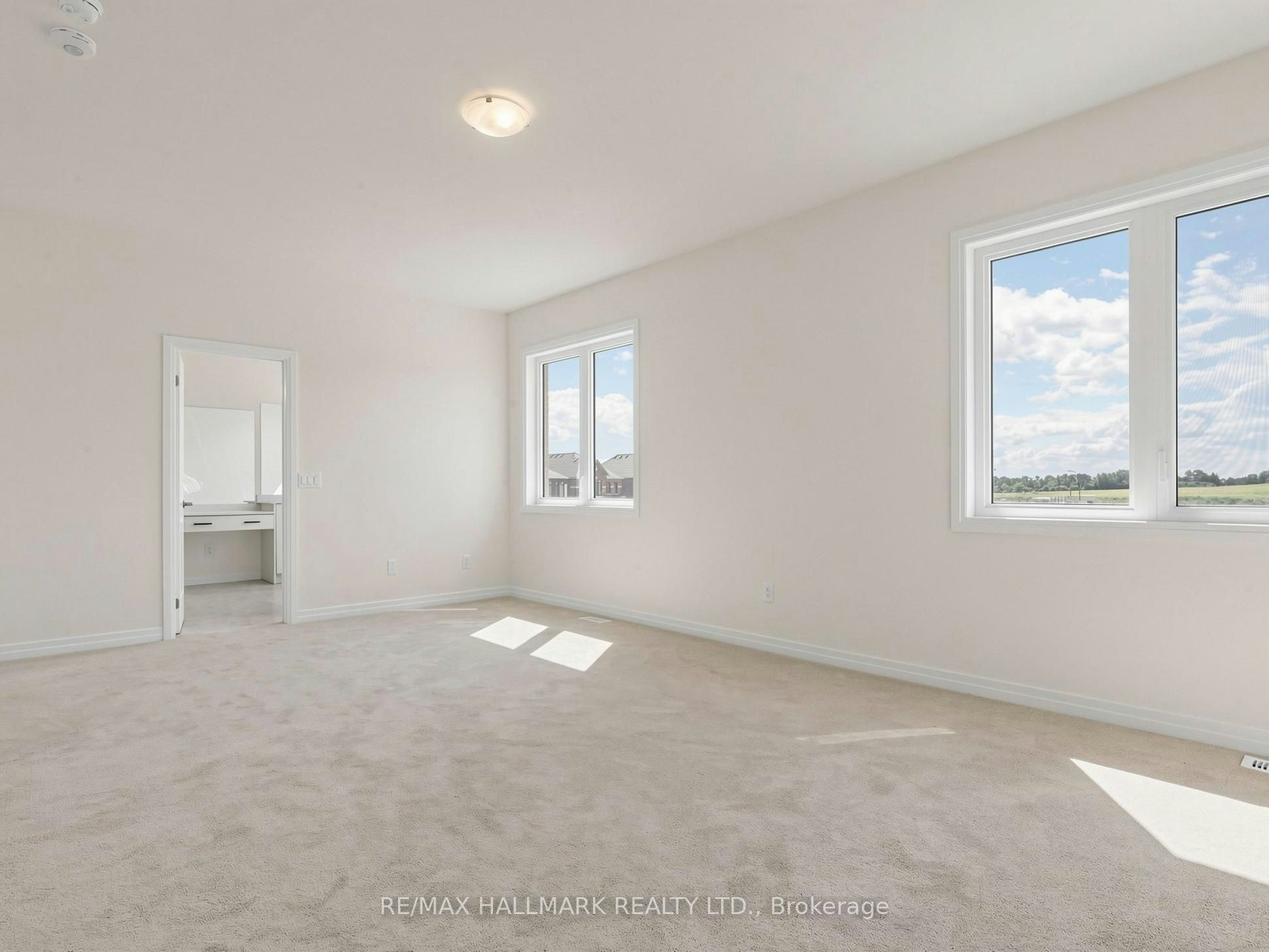 4 Sun Valley Street, Whitby, ON, L1M 2A7 - 25