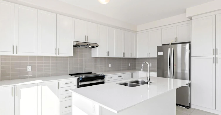 4 Sun Valley Street, Whitby, ON, L1M 2A7 - 15