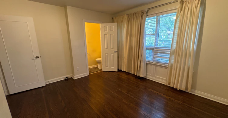 77 Churchill Avenue, Oshawa, ON, L1G 3K7 - 18