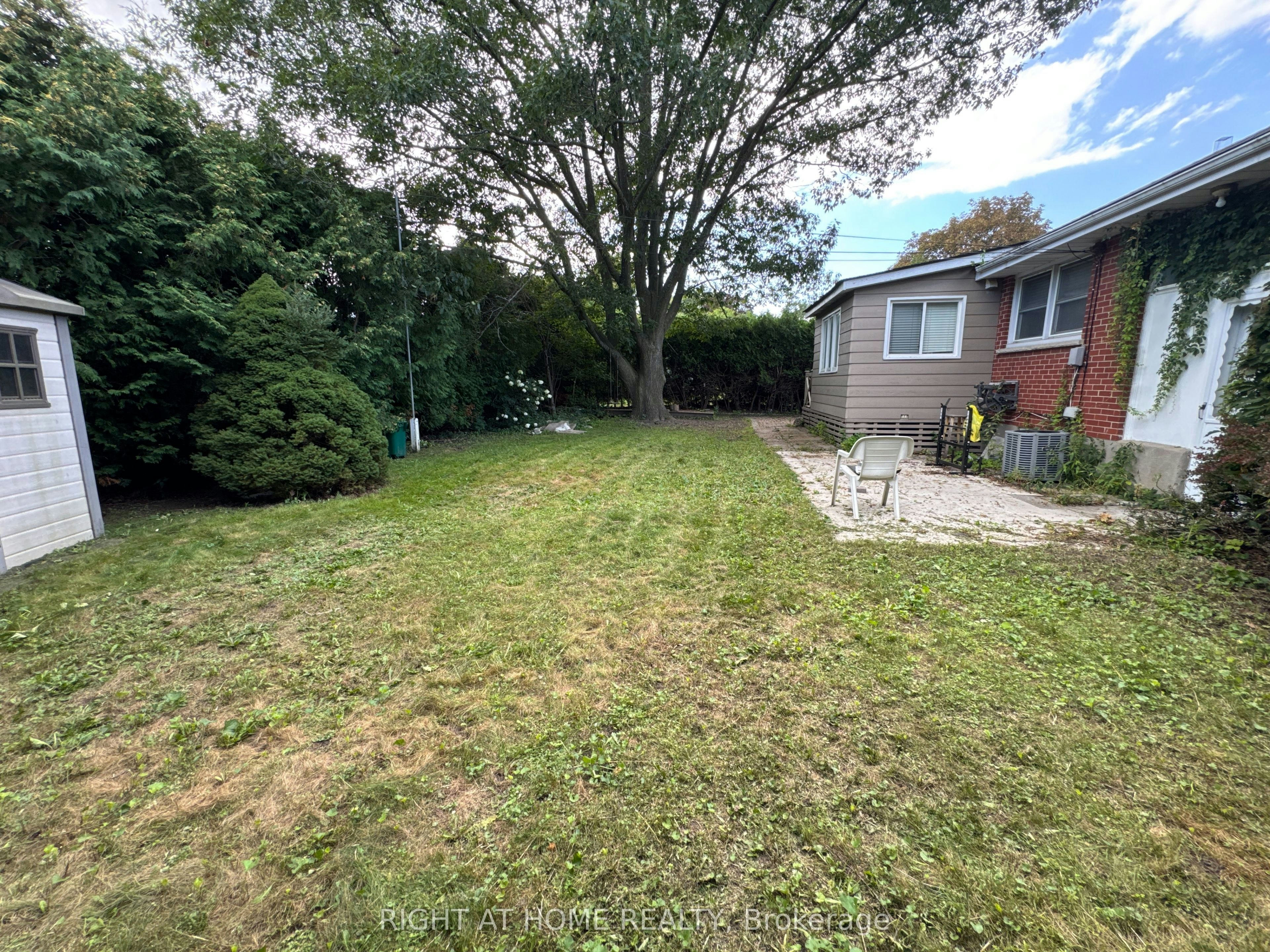 77 Churchill Avenue, Oshawa, ON, L1G 3K7 - 24