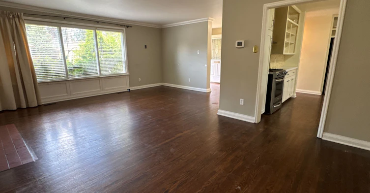 77 Churchill Avenue, Oshawa, ON, L1G 3K7 - 11
