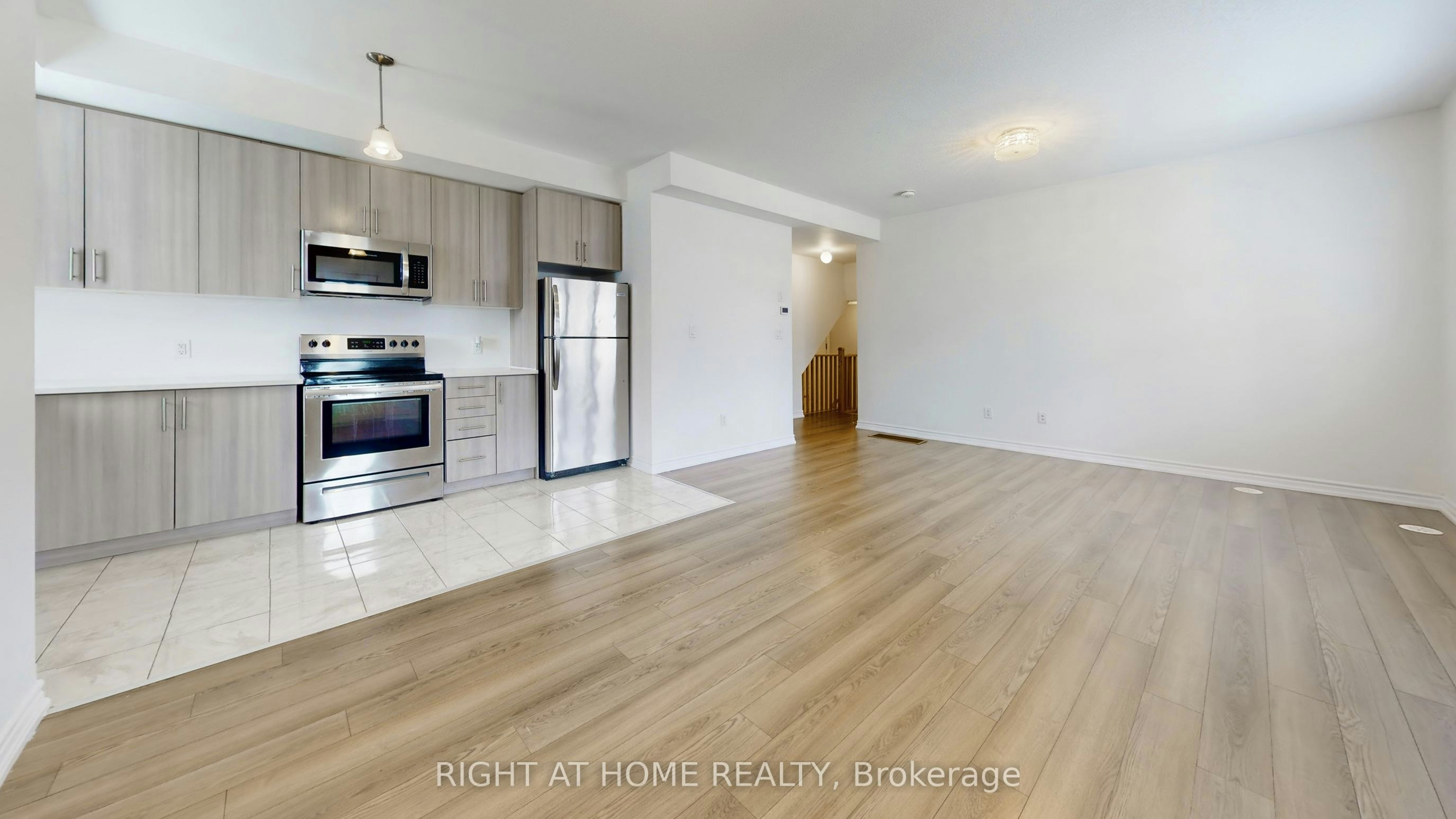 16-2710 William Jackson Drive E, Pickering, ON, L1X 0E6 - 7