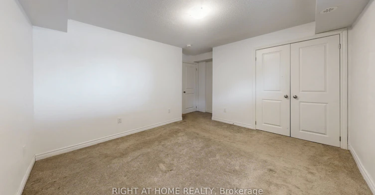 16-2710 William Jackson Drive E, Pickering, ON, L1X 0E6 - 29