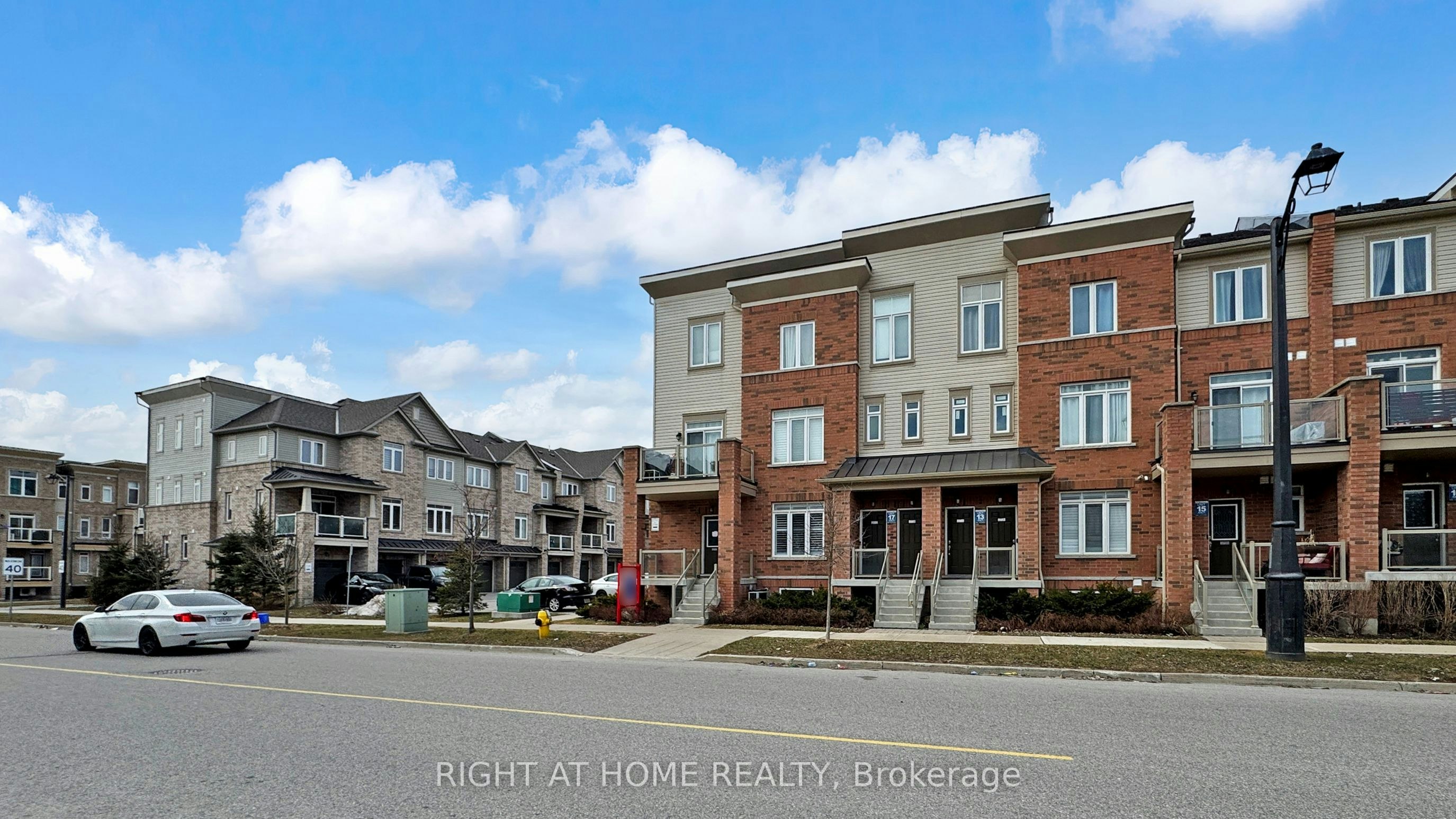 16-2710 William Jackson Drive E, Pickering, ON, L1X 0E6 - 2