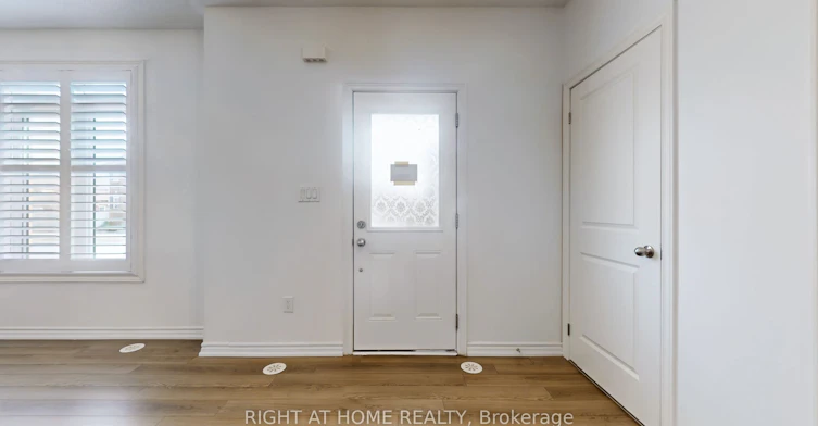 16-2710 William Jackson Drive E, Pickering, ON, L1X 0E6 - 6