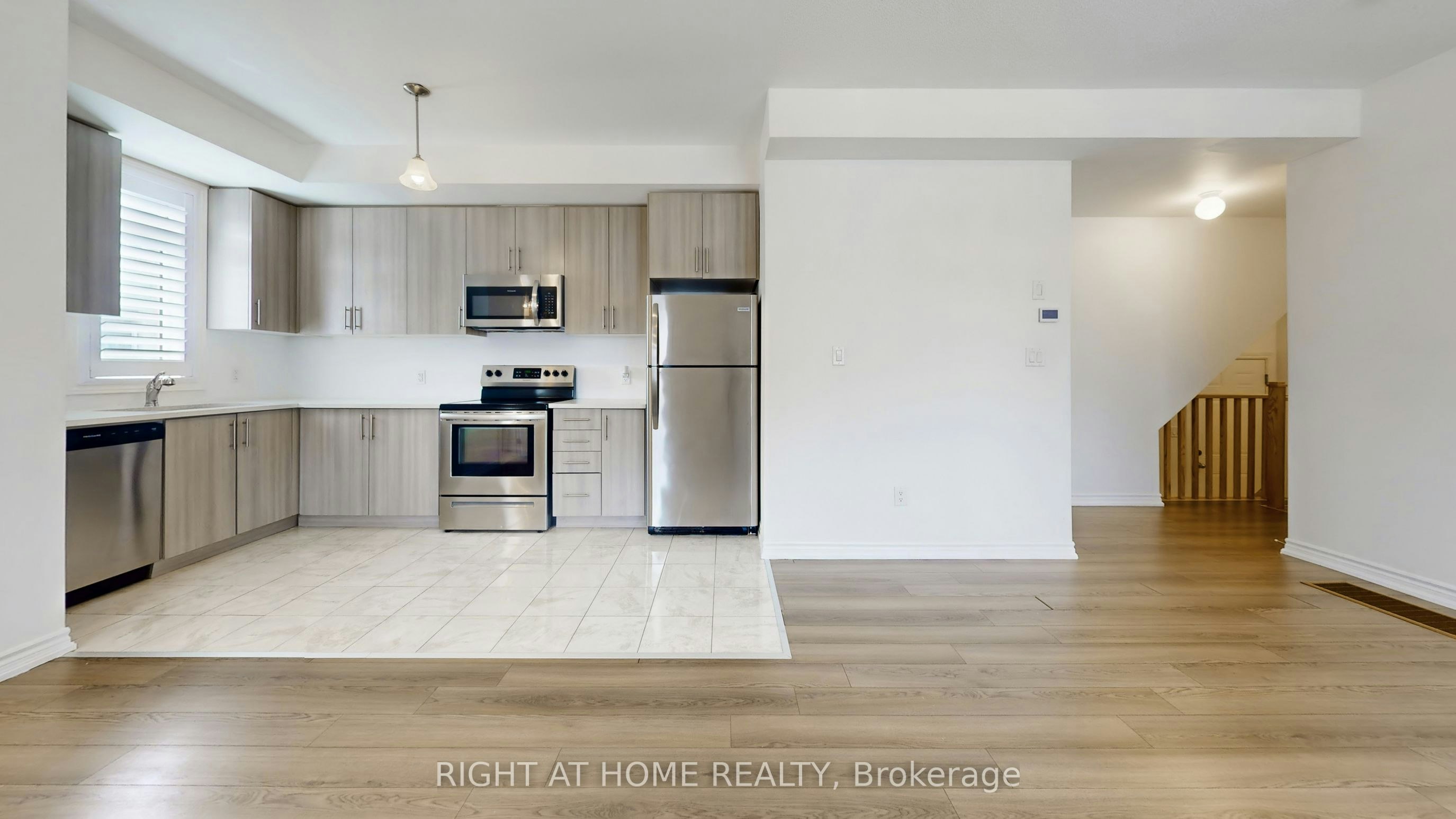 16-2710 William Jackson Drive E, Pickering, ON, L1X 0E6 - 14