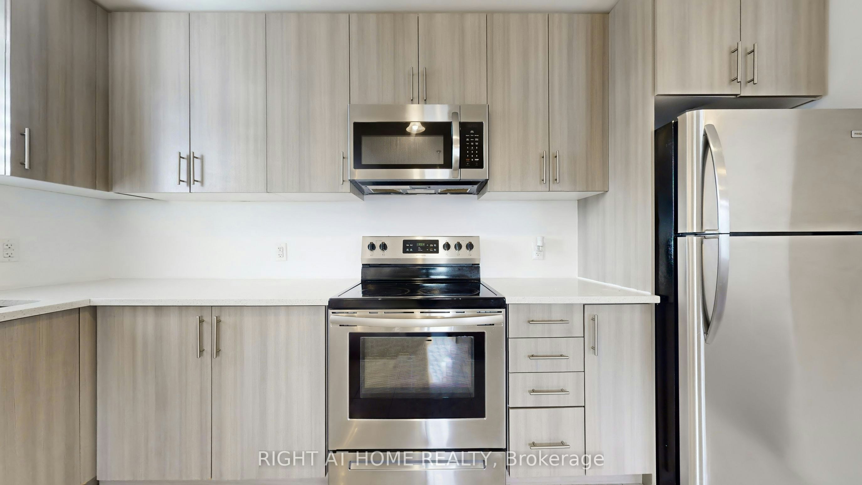 16-2710 William Jackson Drive E, Pickering, ON, L1X 0E6 - 17