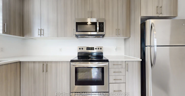 16-2710 William Jackson Drive E, Pickering, ON, L1X 0E6 - 17