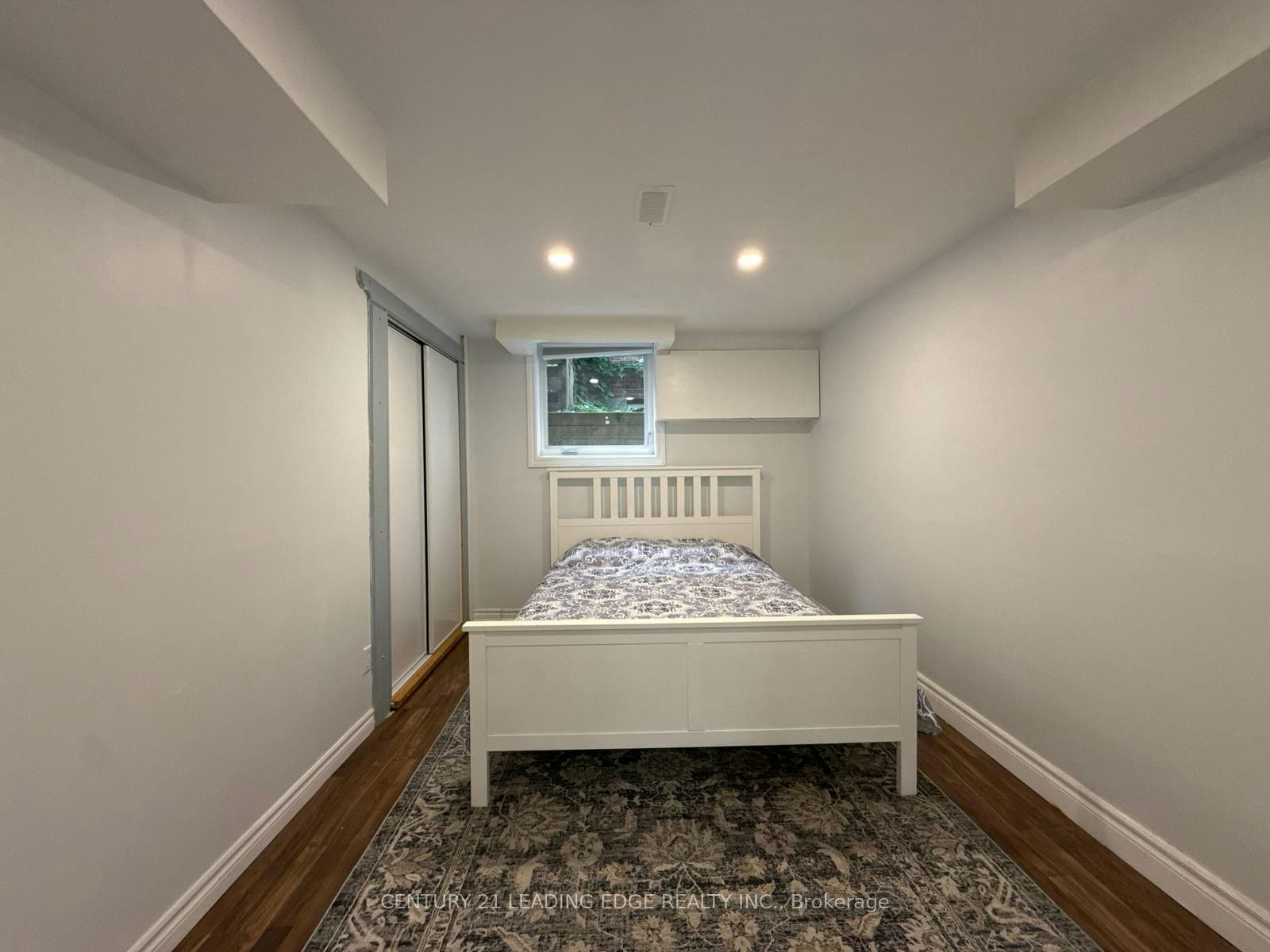 Lower-753 Glenforest Street, Oshawa, ON, L1J 5E9 - 7