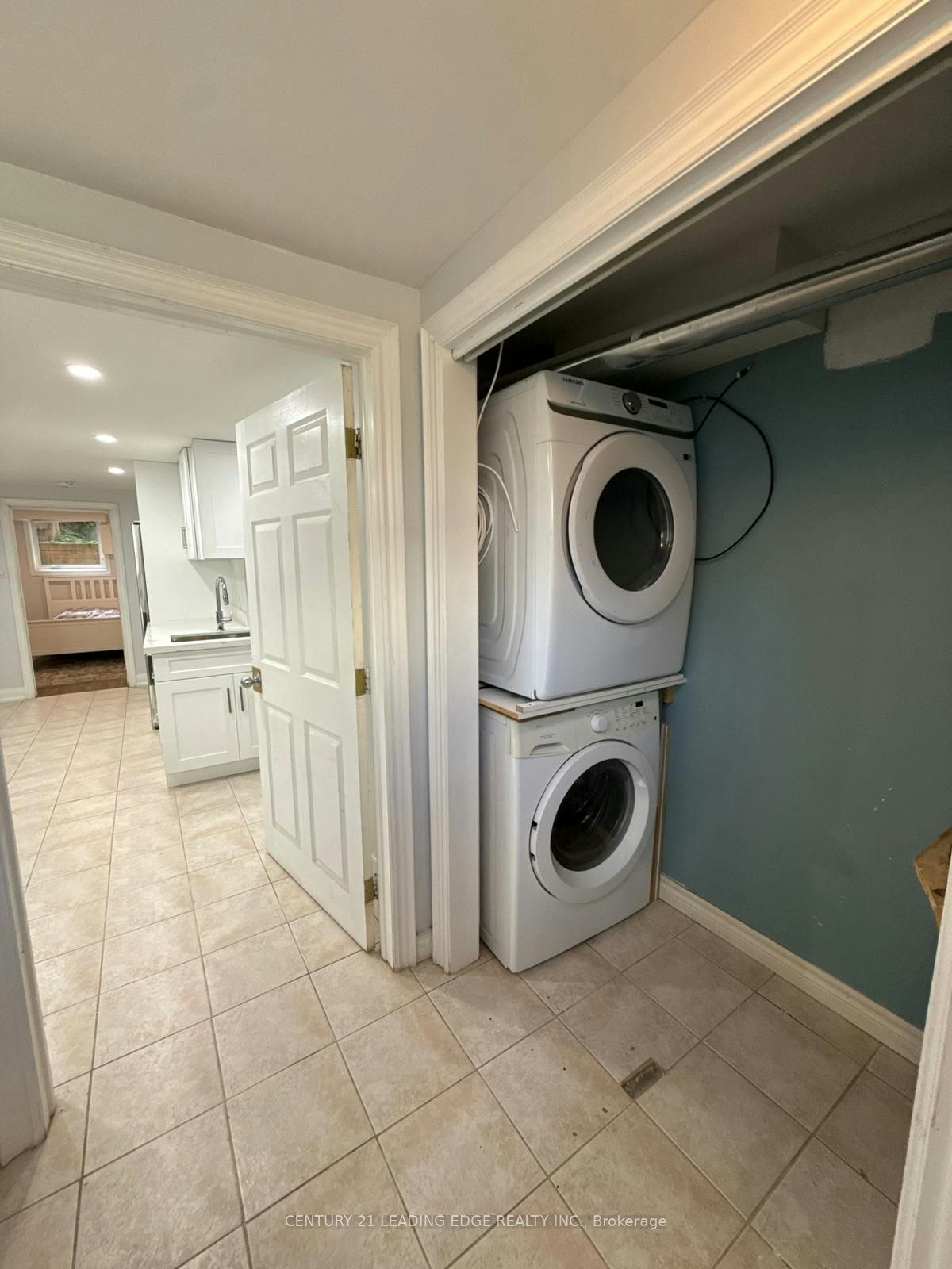 Lower-753 Glenforest Street, Oshawa, ON, L1J 5E9 - 16