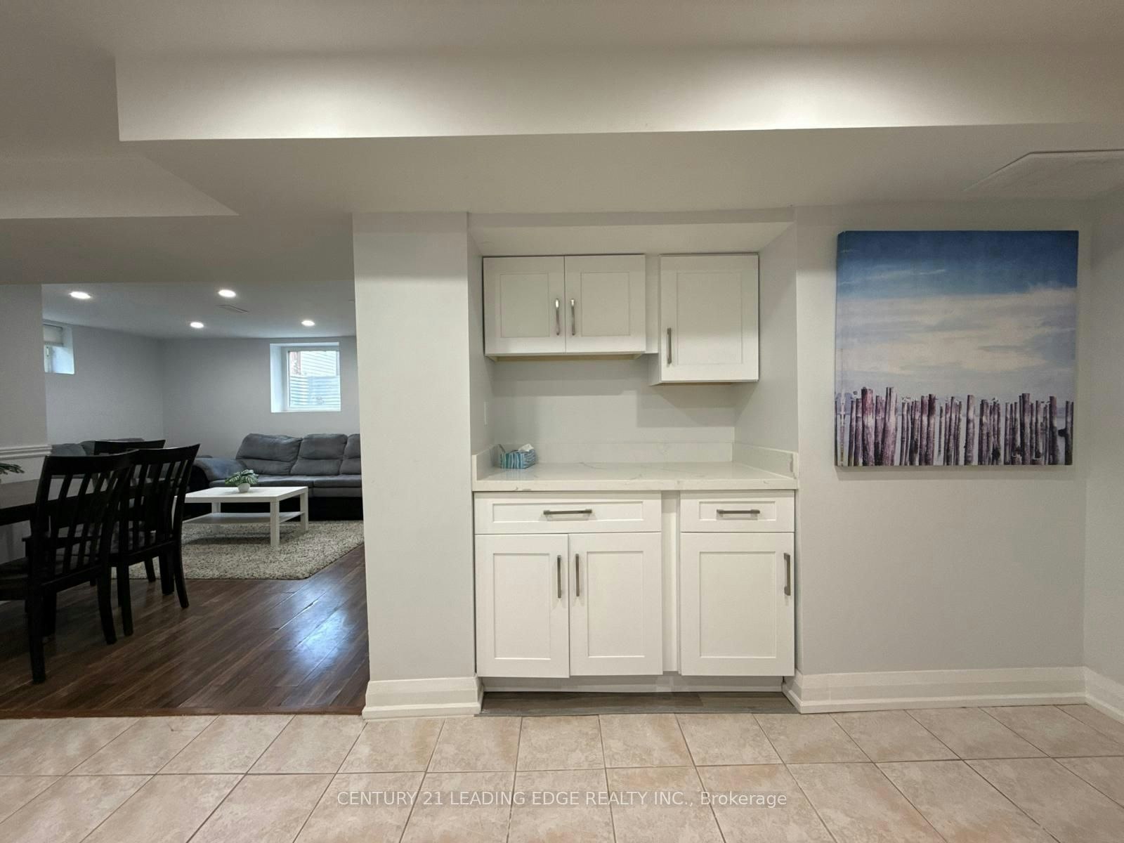 Lower-753 Glenforest Street, Oshawa, ON, L1J 5E9 - 5