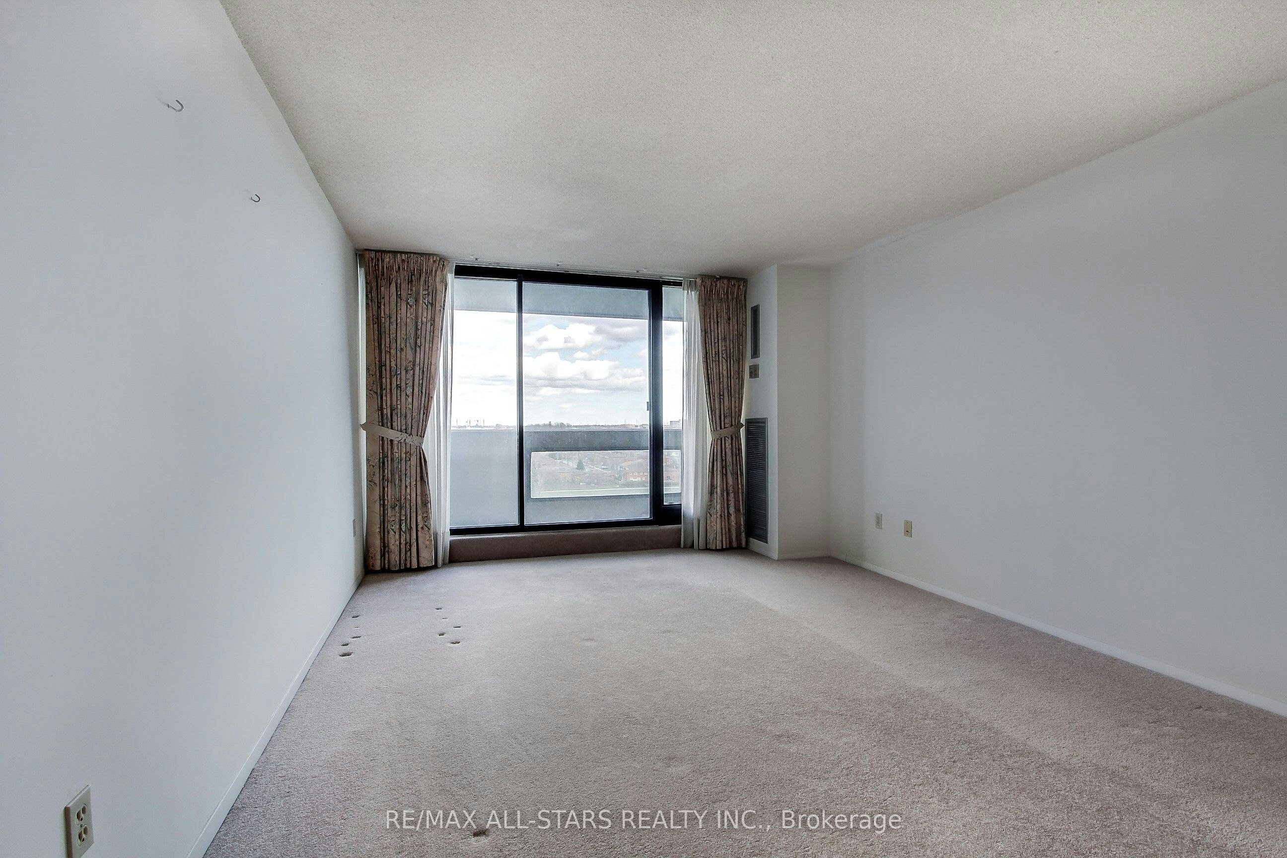1203-255 Bamburgh Circle, Toronto, ON, M1W 3T6 - 12