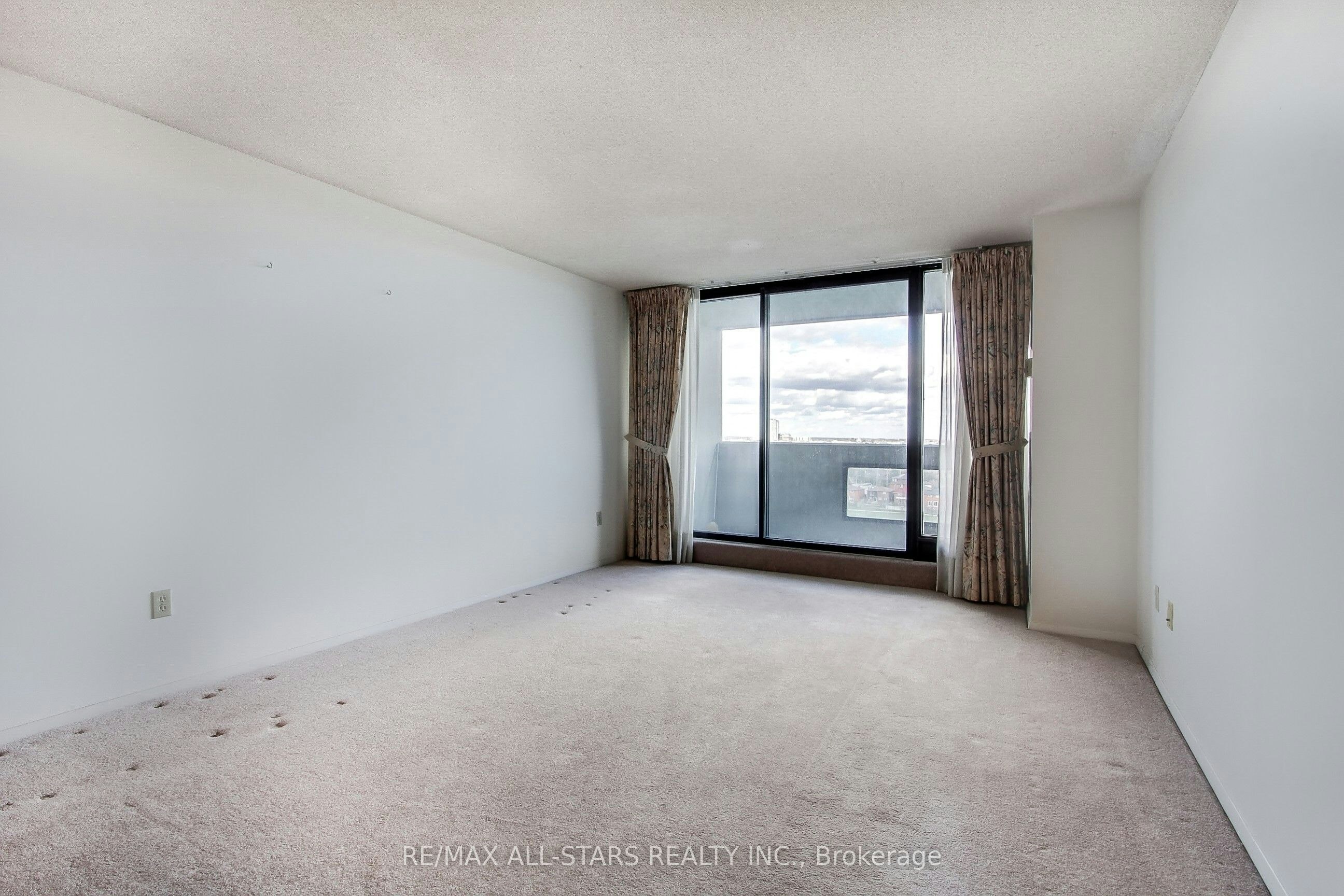 1203-255 Bamburgh Circle, Toronto, ON, M1W 3T6 - 11
