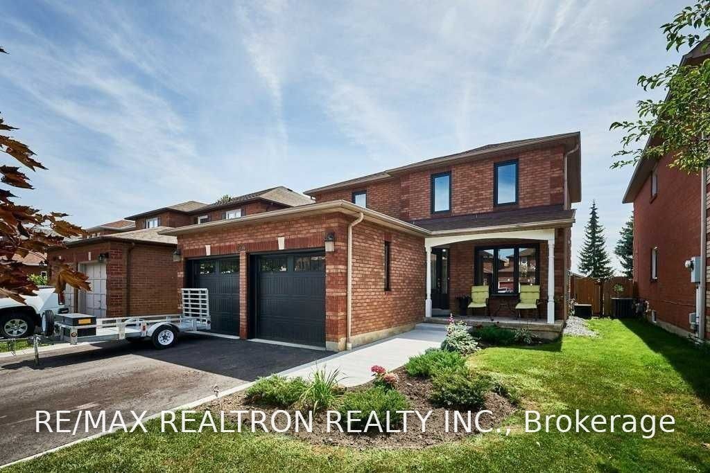 23 Keeble Crescent, Ajax, ON, L1T 3R7