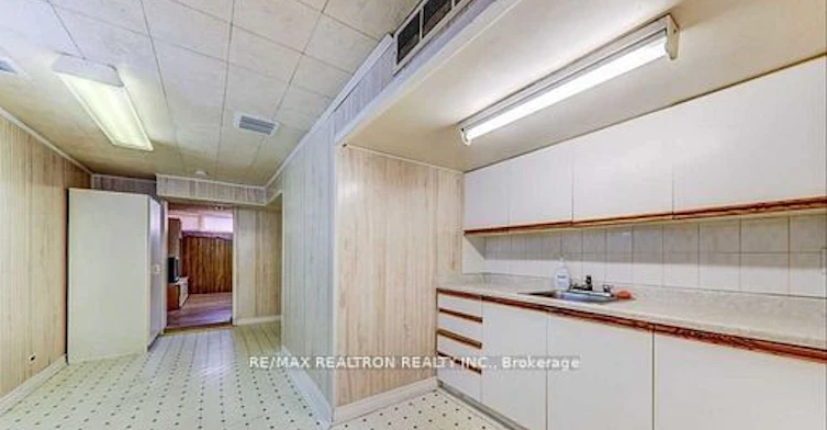 49 Janray (Bsmnt) Drive, Toronto, ON, M1G 1Y2 - 2