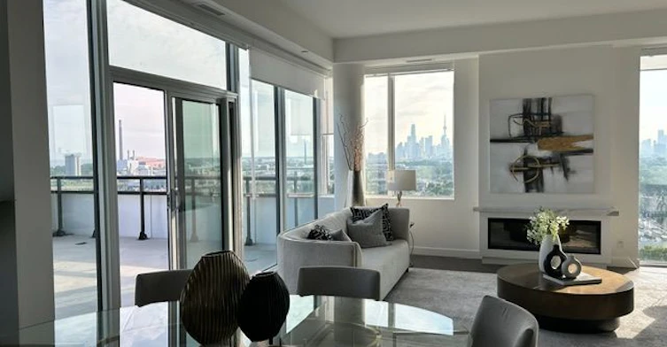 PH 1702-1050 Eastern Avenue, Toronto, ON, M4L 0B7 - 12