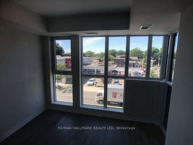 324-2301 Danforth Avenue, Toronto, ON, M4C 1K5 - 6