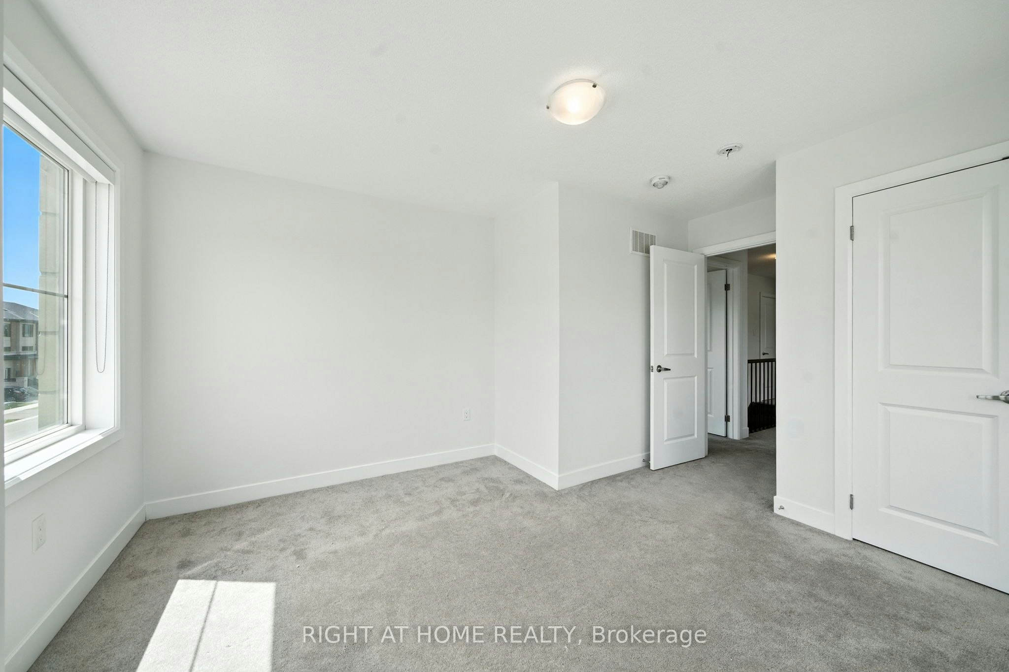 108 Vanier Street, Whitby, ON, L1R 0N3 - 16