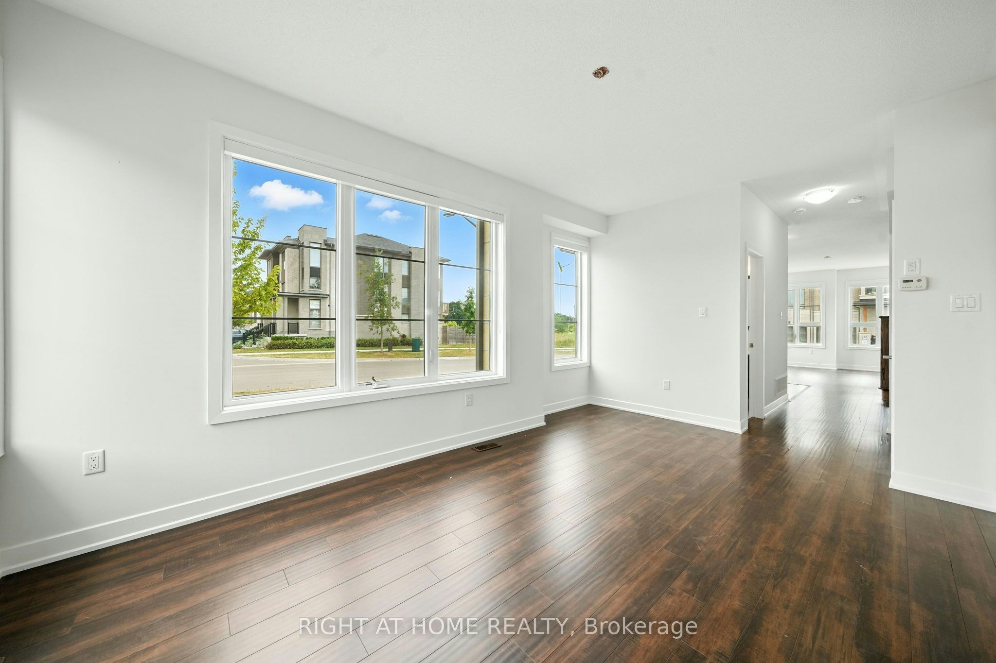108 Vanier Street, Whitby, ON, L1R 0N3 - 8