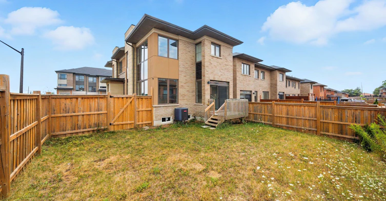 108 Vanier Street, Whitby, ON, L1R 0N3 - 28