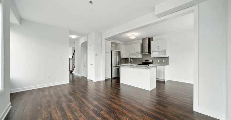 108 Vanier Street, Whitby, ON, L1R 0N3 - 7