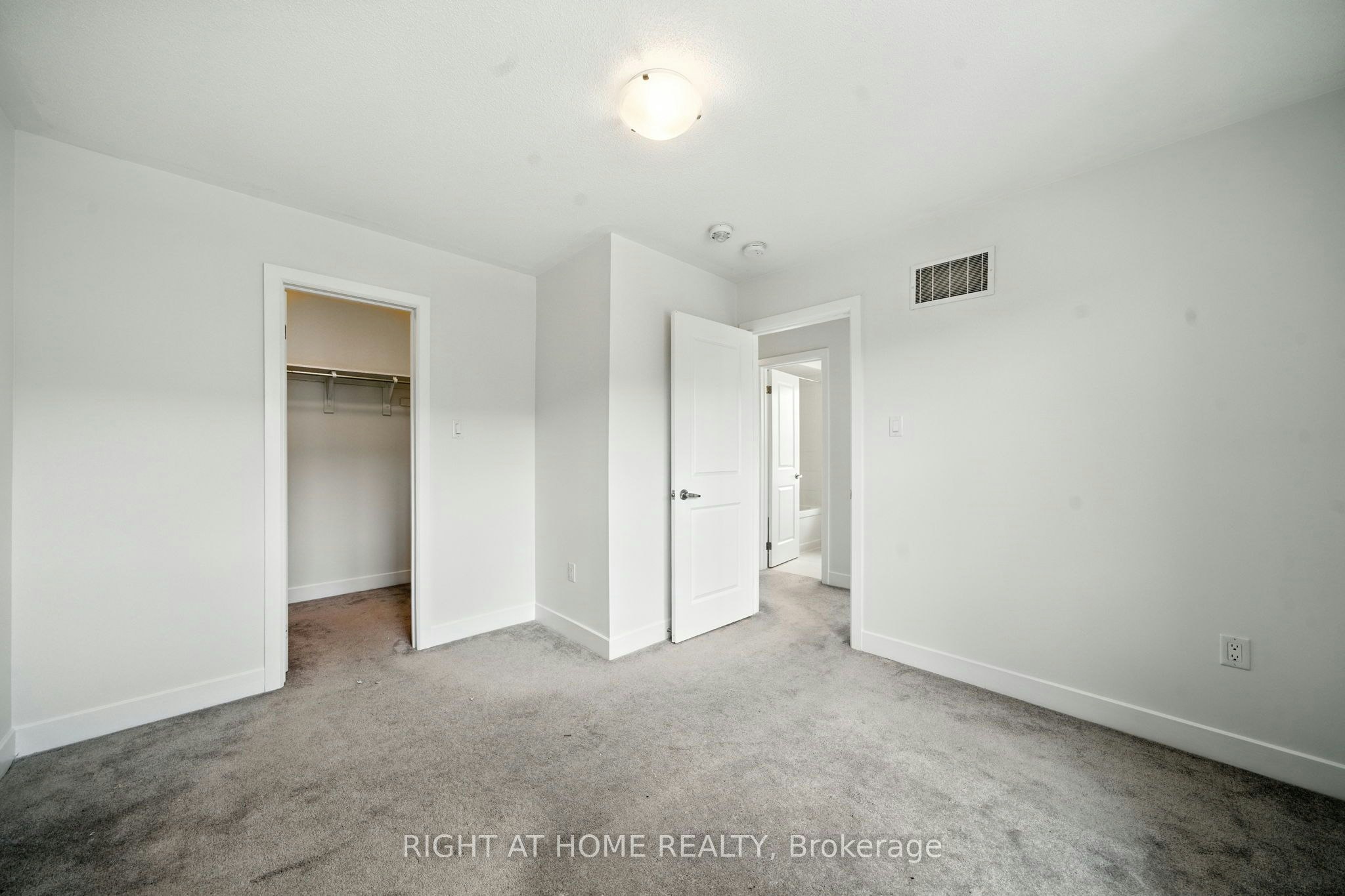 108 Vanier Street, Whitby, ON, L1R 0N3 - 22