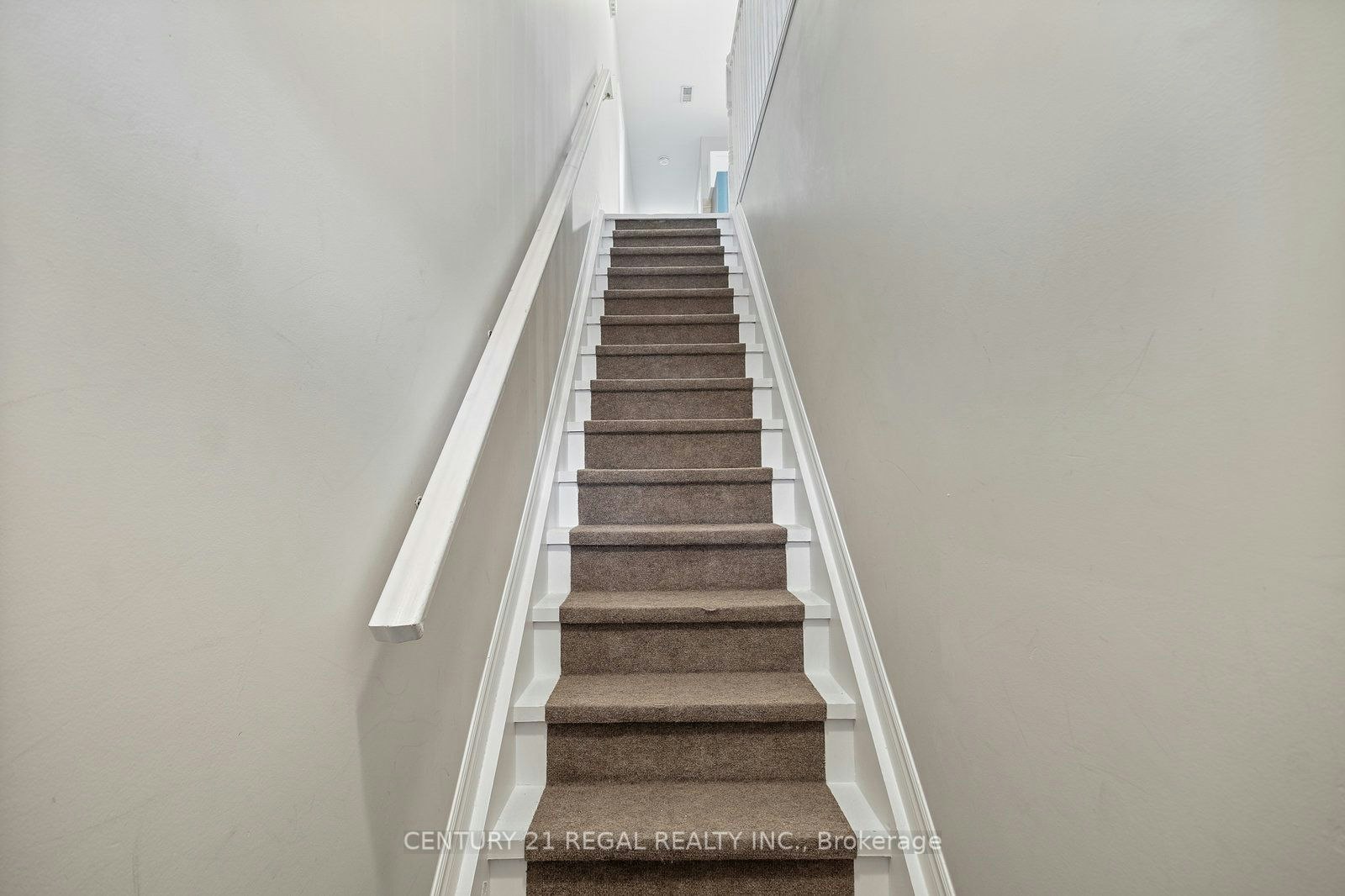 2nd Floor-1117 Queen Street E, Toronto, ON, M4M 1K9 - 8