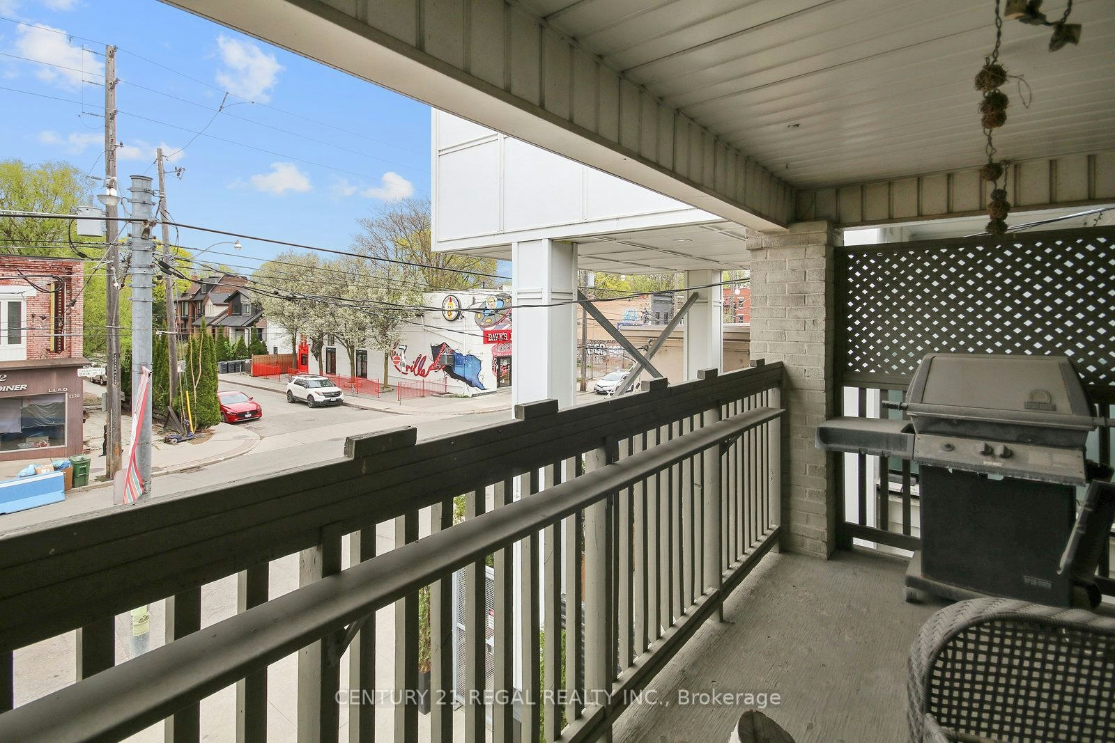 2nd Floor-1117 Queen Street E, Toronto, ON, M4M 1K9 - 23