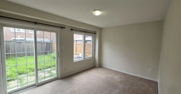 49 Ferguson Street, Toronto, ON, M1L 0C9 - 7