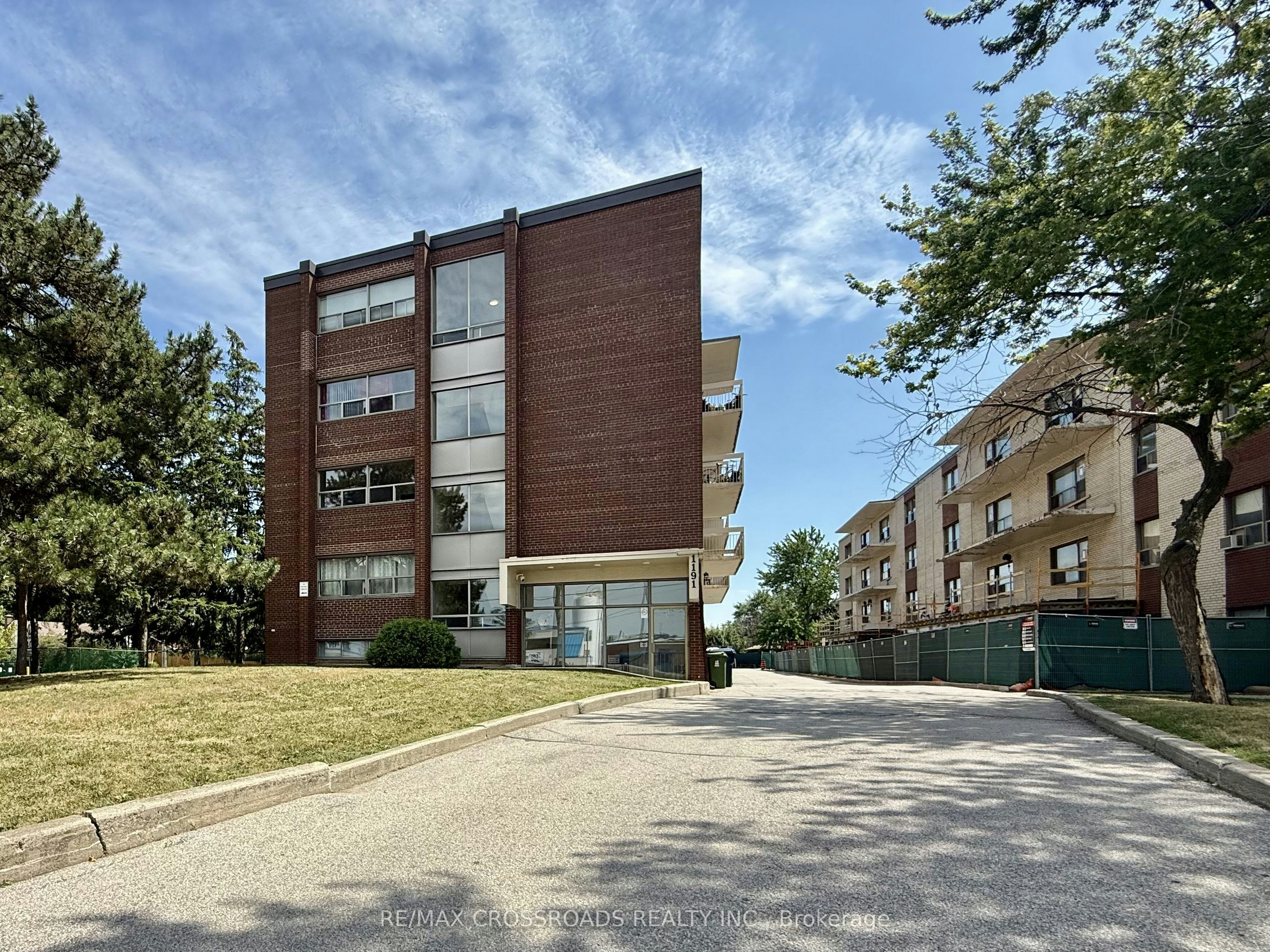 B3-1191 Ellesmere Road, Toronto, ON, M1P 2X6