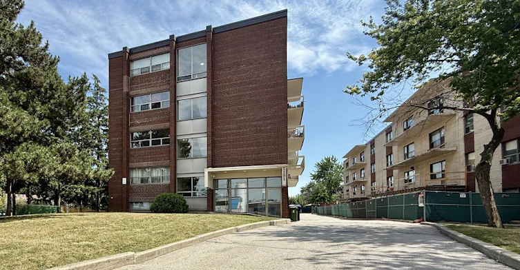 B3-1191 Ellesmere Road, Toronto, ON, M1P 2X6