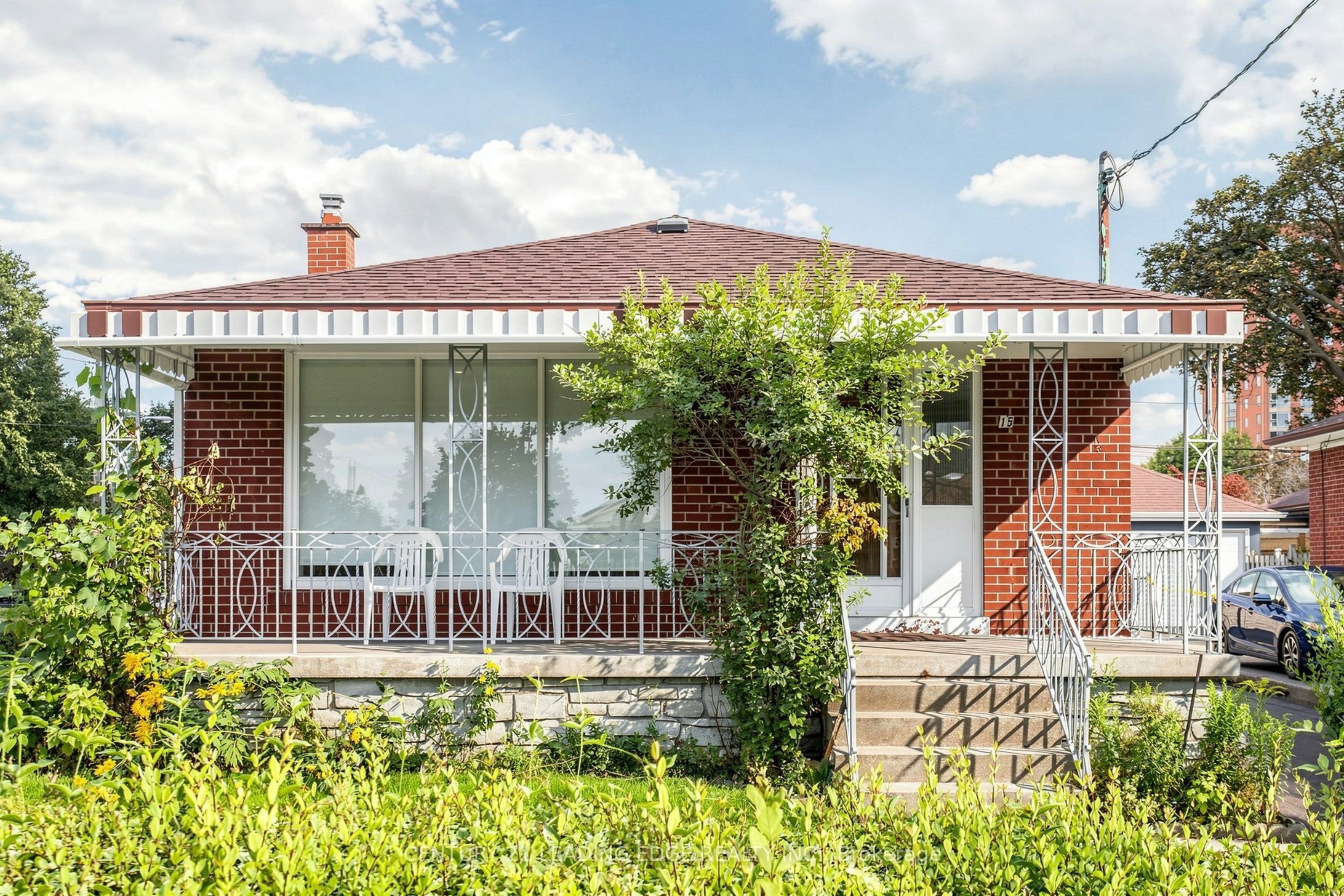 Lower-15 Maretta Avenue, Toronto, ON, M1K 3X8 - 2
