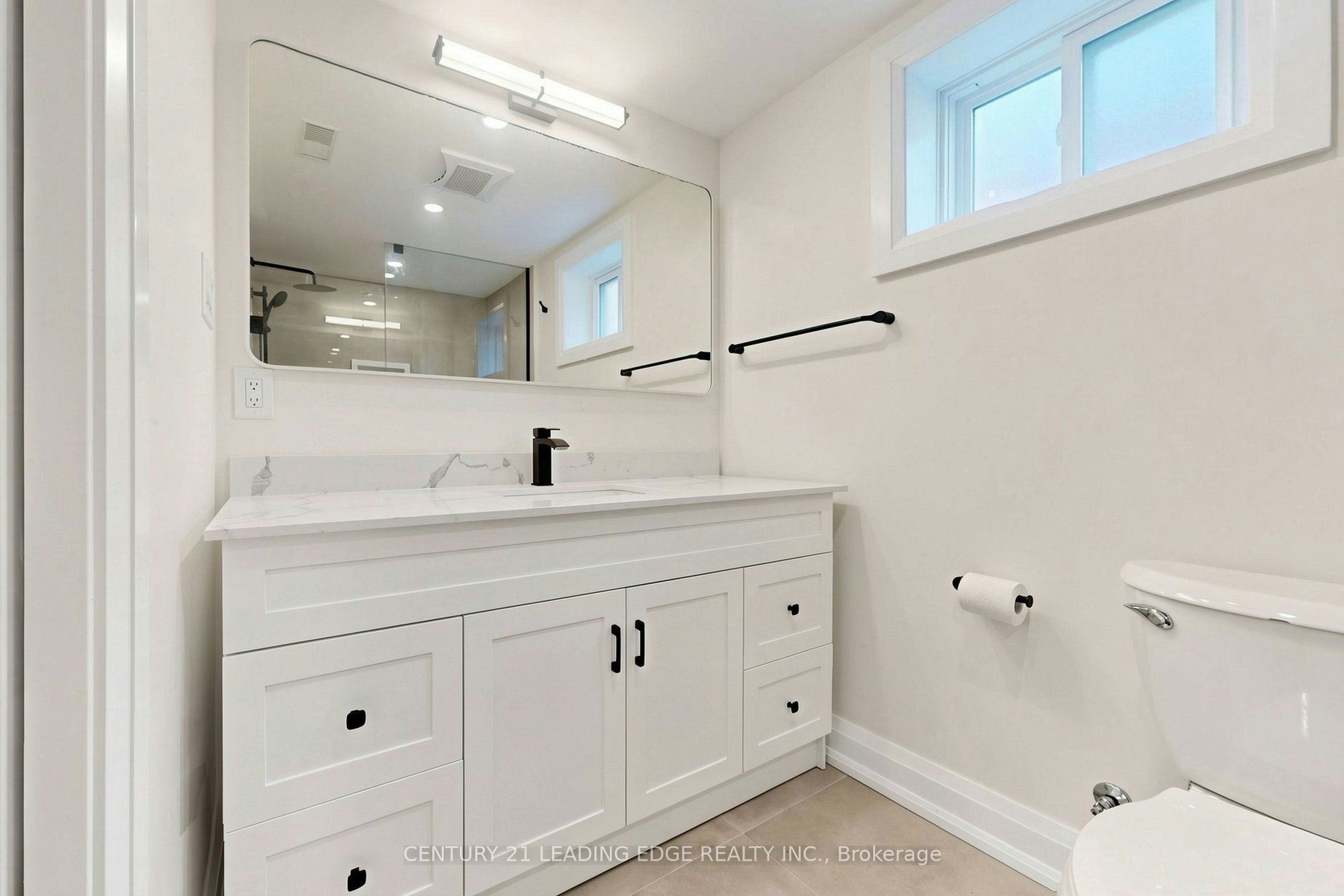 Lower-15 Maretta Avenue, Toronto, ON, M1K 3X8 - 14