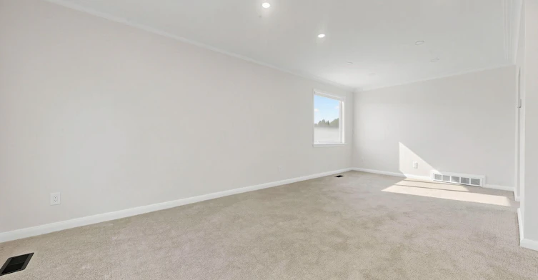 Upper-15 Maretta Avenue, Toronto, ON, M1K 3X8 - 6
