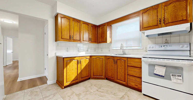 Upper-15 Maretta Avenue, Toronto, ON, M1K 3X8 - 12