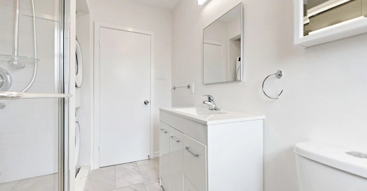 Upper-15 Maretta Avenue, Toronto, ON, M1K 3X8 - 18