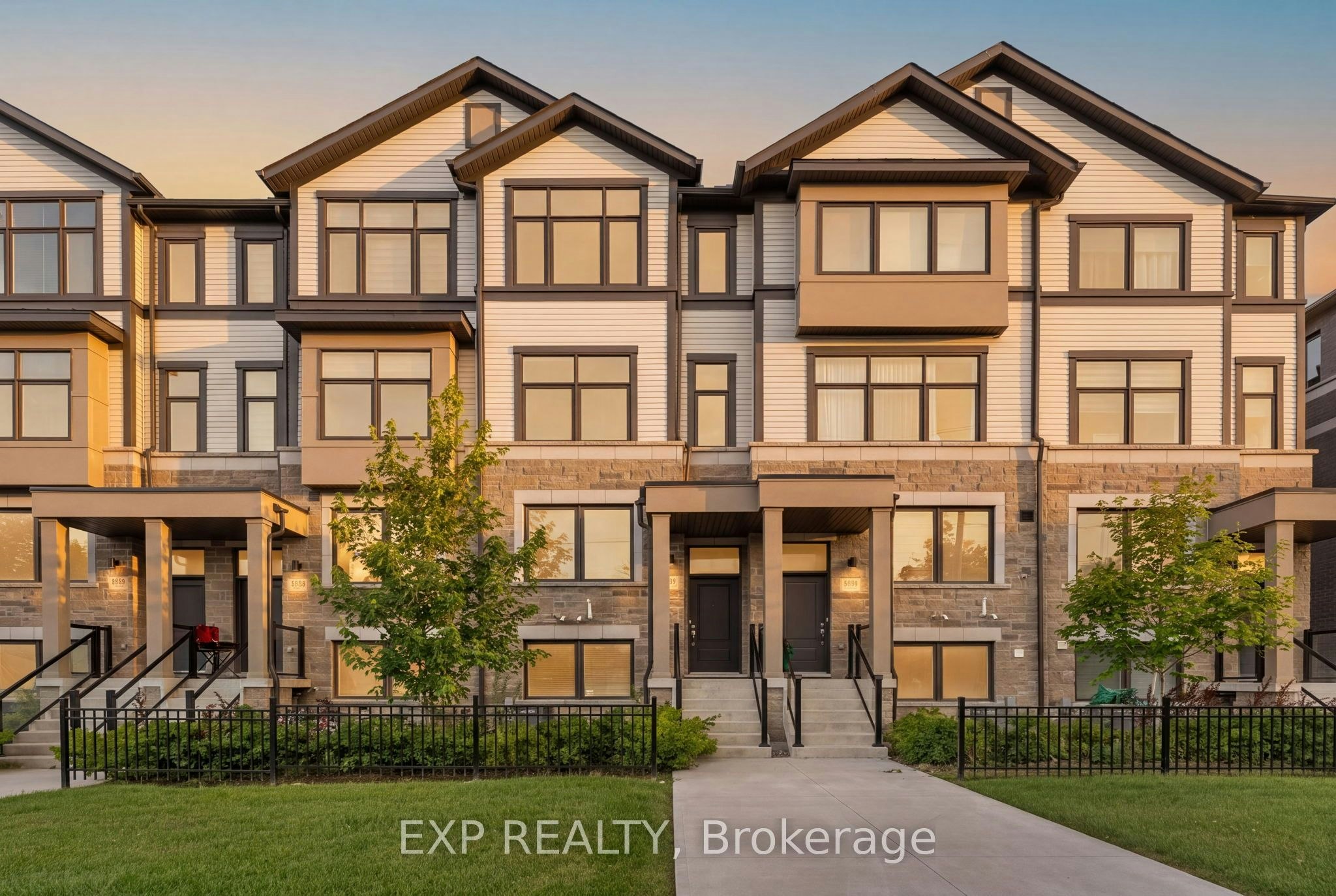 388 Okanagan Path, Oshawa, ON, L1H 0B1