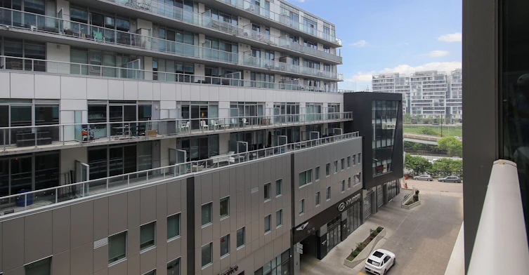 612-30 Baseball Place, Toronto, ON, M4M 0E8 - 16