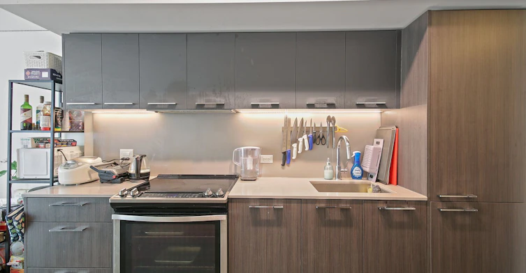 612-30 Baseball Place, Toronto, ON, M4M 0E8 - 3