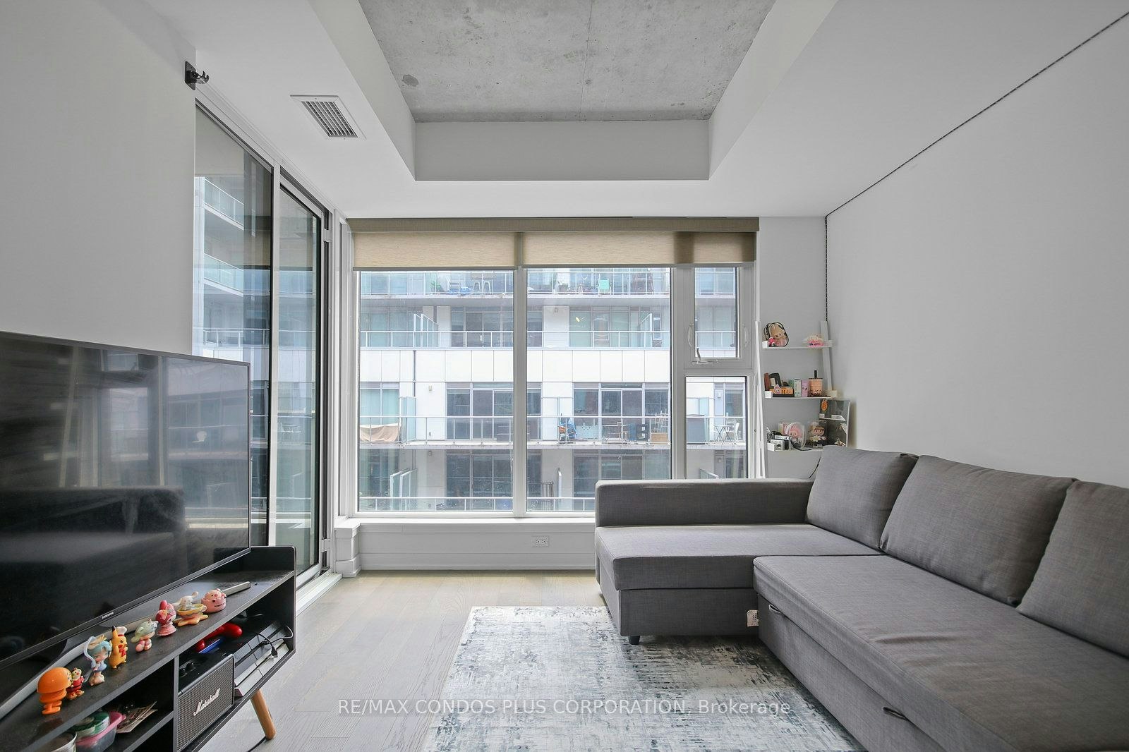 612-30 Baseball Place, Toronto, ON, M4M 0E8 - 5