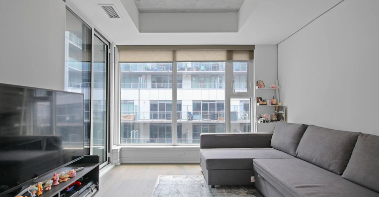 612-30 Baseball Place, Toronto, ON, M4M 0E8 - 5