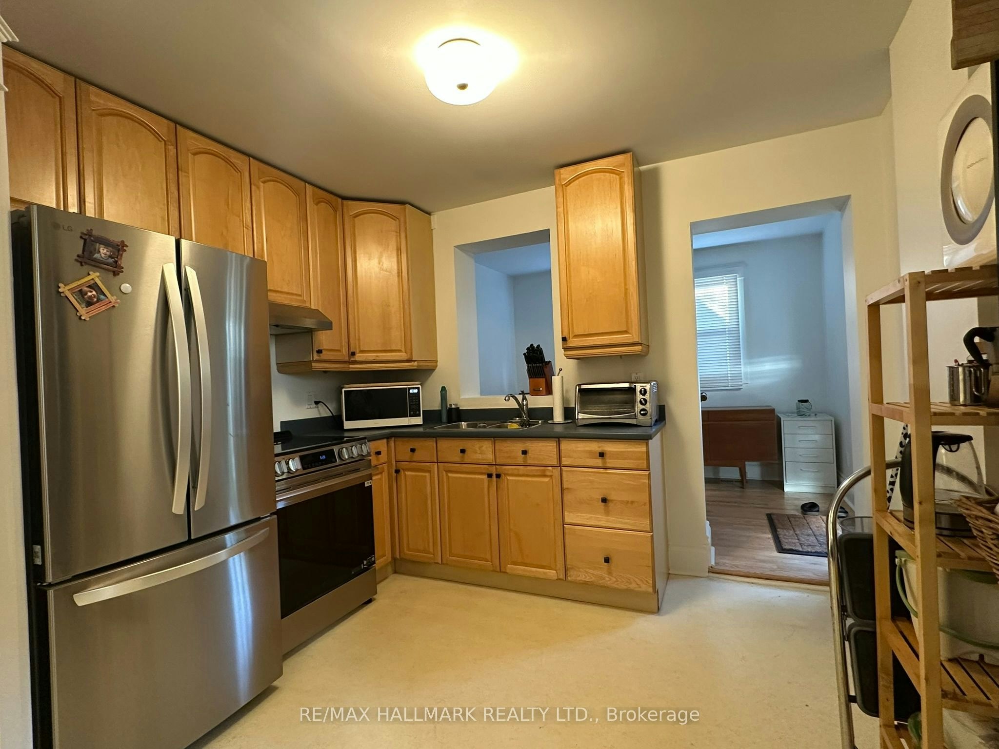 Unit #1-134 Ferrier Avenue, Toronto, ON, M4K 3H4 - 3