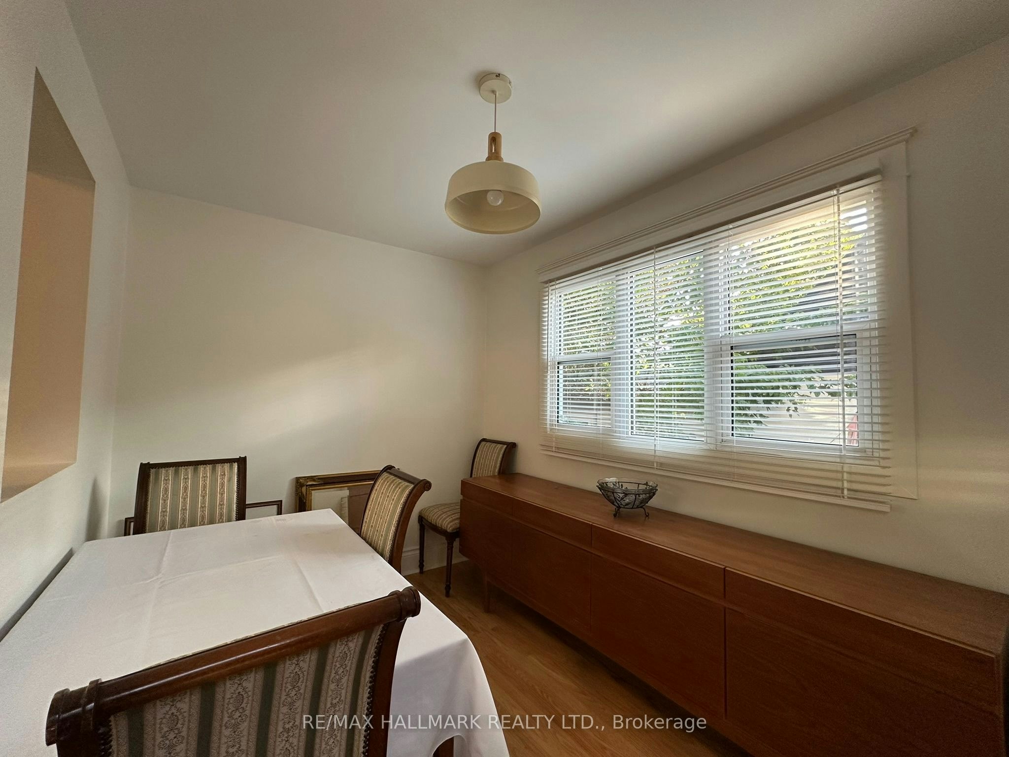 Unit #1-134 Ferrier Avenue, Toronto, ON, M4K 3H4 - 11