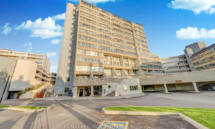 113-5580 Sheppard Avenue E