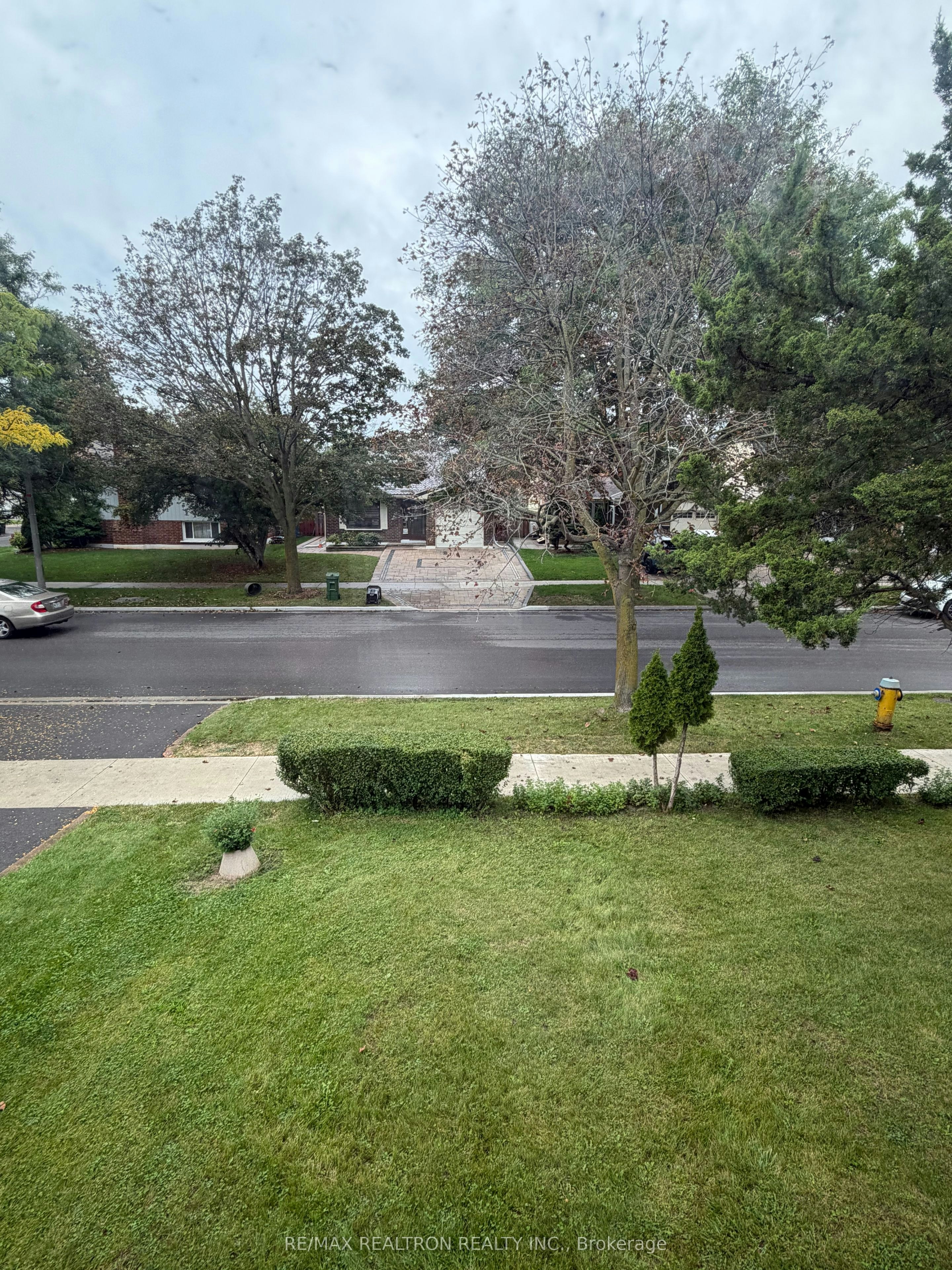 Main-148 Grenbeck Drive, Toronto, ON, M1V 2H6 - 2